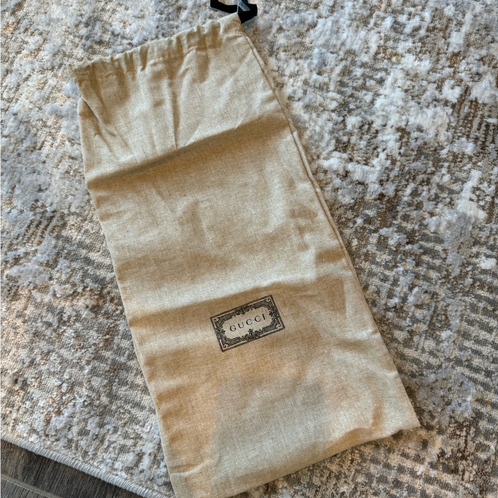 Gucci dust bag